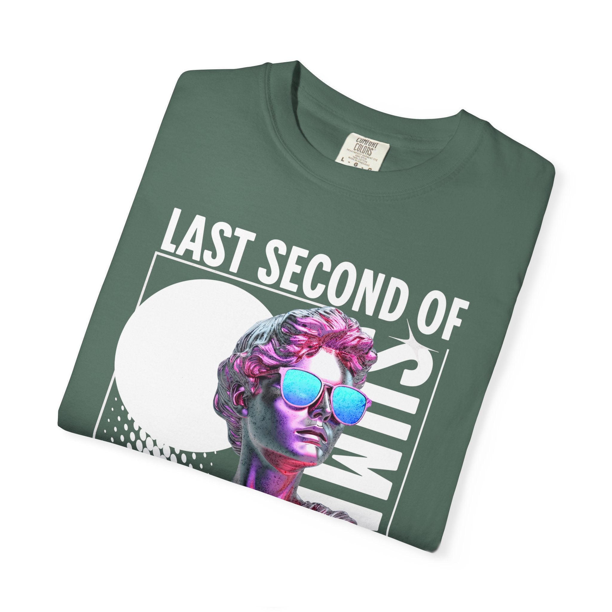 Retro Graphic Unisex T-Shirt: 'Last Second of Fun' Statue Design