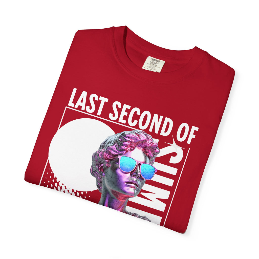 Retro Graphic Unisex T-Shirt: 'Last Second of Fun' Statue Design