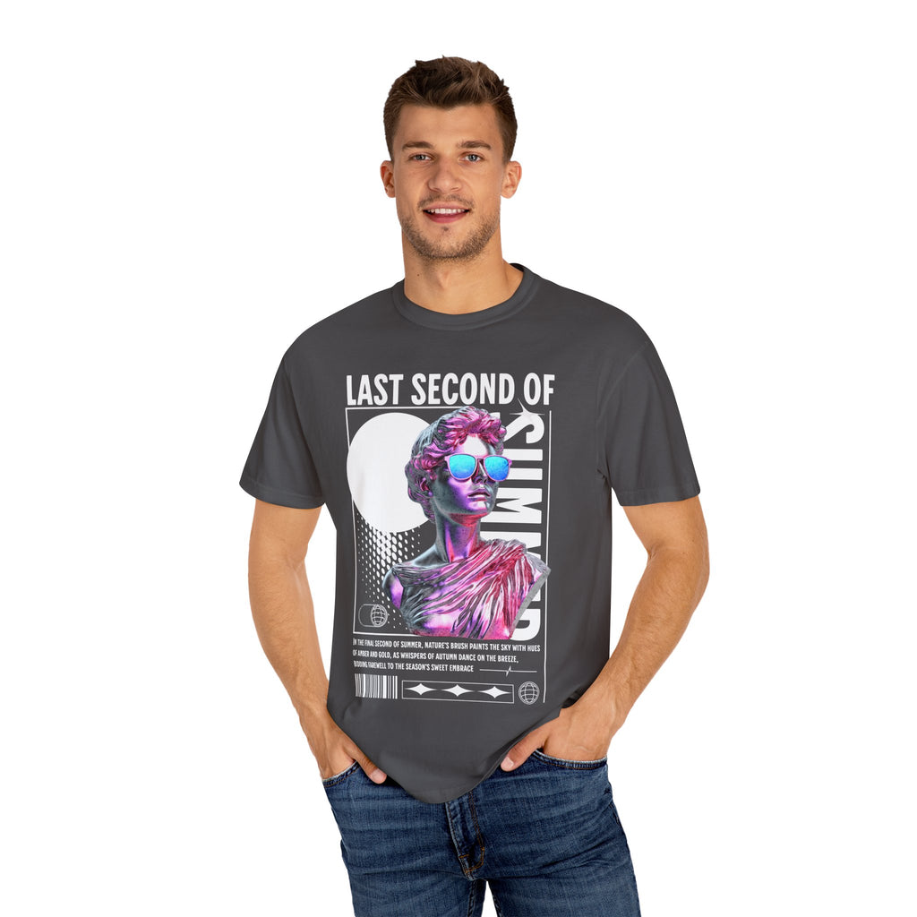 Retro Graphic Unisex T-Shirt: 'Last Second of Fun' Statue Design