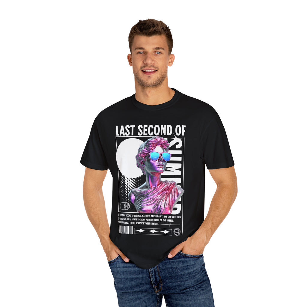 Retro Graphic Unisex T-Shirt: 'Last Second of Fun' Statue Design