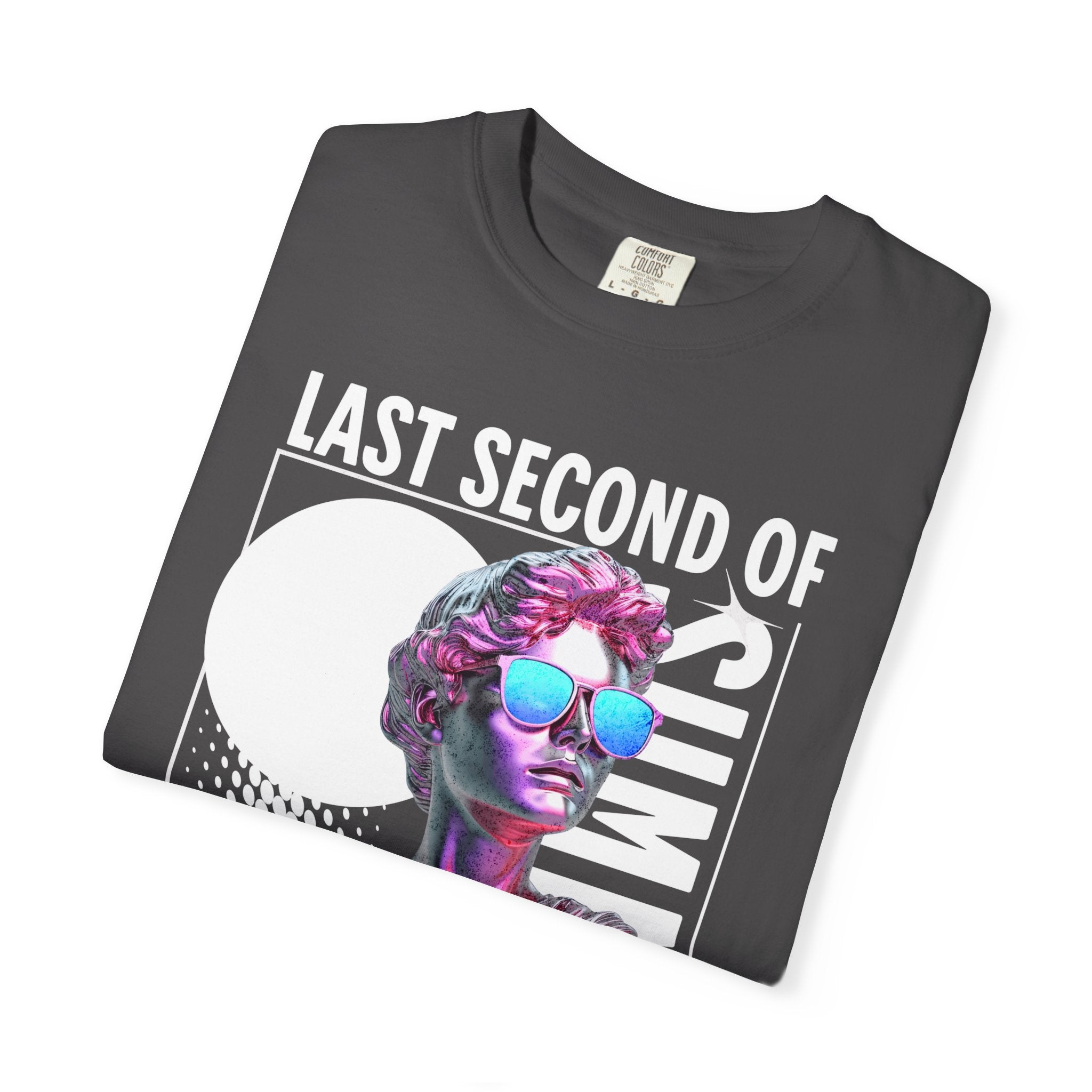 Retro Graphic Unisex T-Shirt: 'Last Second of Fun' Statue Design