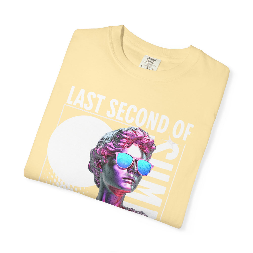 Retro Graphic Unisex T-Shirt: 'Last Second of Fun' Statue Design